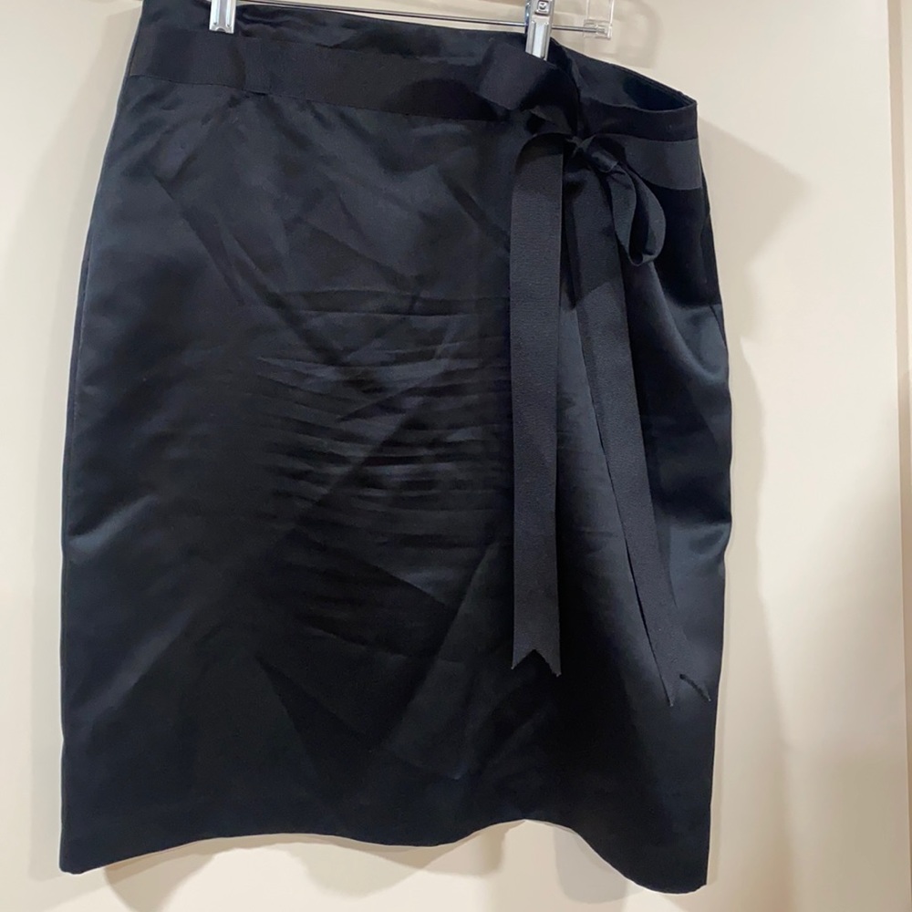Jeffery & Dara- Black Size 16 skirt